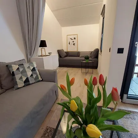 Daire Gallery Lux Loft 75 M2, 2 Baths, 2 Mins To Sea